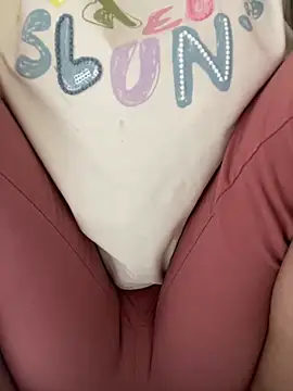 Milk Mom99 online show from 03-17-26, 06:28