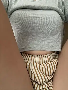 Milk Mom99 online show from 06-23-26, 12:19