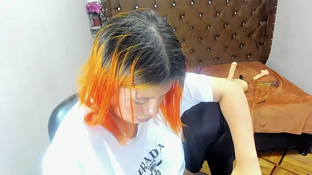 CurvyJulieth online show from 12-21-24, 07:13