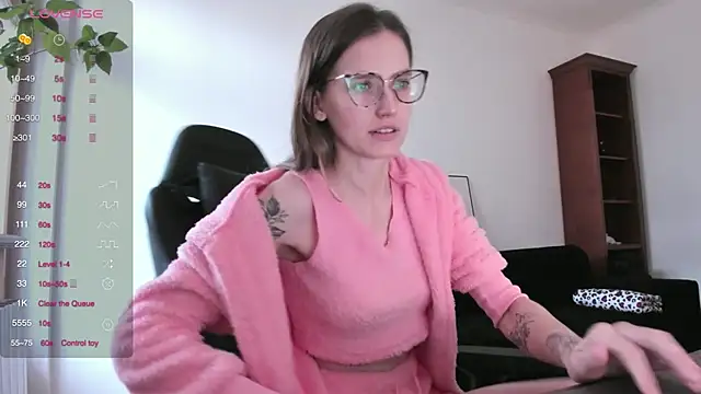 Snapshot of Sexy_Sweets chatting on 01-02-25, 11:09 Sexy Sweets online show from 01-02-25, 11:09