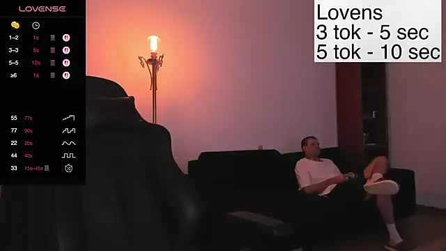 Snapshot of Sexy_Sweets chatting on 10-29-25, 09:49 Sexy Sweets online show from 10-29-25, 09:49