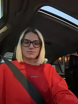 Snapshot of Sexy_Sweets chatting on 11-09-25, 01:42 Sexy Sweets online show from 11-09-25, 01:42