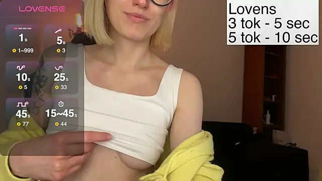 Snapshot of Sexy_Sweets chatting on 11-13-25, 06:51 Sexy Sweets online show from 11-13-25, 06:51