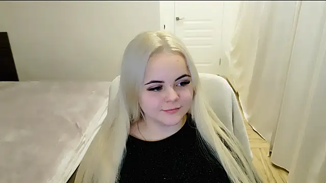 lovely-eyes online show from 02-22-25, 03:12