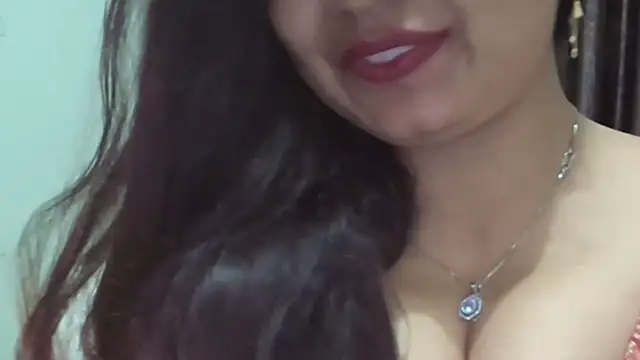Snapshot of Gulaboo_bhabi chatting on 01-26-25, 01:31 Gulaboo bhabi online show from 01-26-25, 01:31