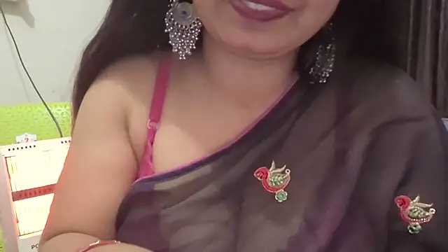 Snapshot of Gulaboo_bhabi chatting on 02-07-25, 07:27 Gulaboo bhabi online show from 02-07-25, 07:27