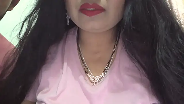 Snapshot of Gulaboo_bhabi chatting on 02-21-25, 10:50 Gulaboo bhabi online show from 02-21-25, 10:50