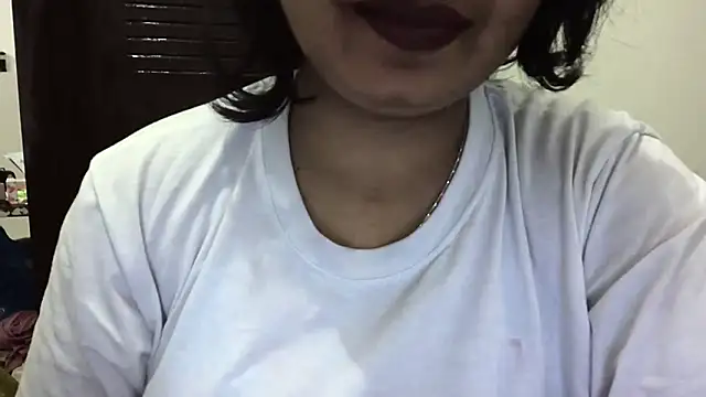 Snapshot of Gulaboo_bhabi chatting on 03-03-25, 01:53 Gulaboo bhabi online show from 03-03-25, 01:53