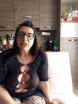 carolyne2023 online show from 02-28-26, 08:48