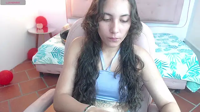 xlunna online show from 02-19-25, 08:41