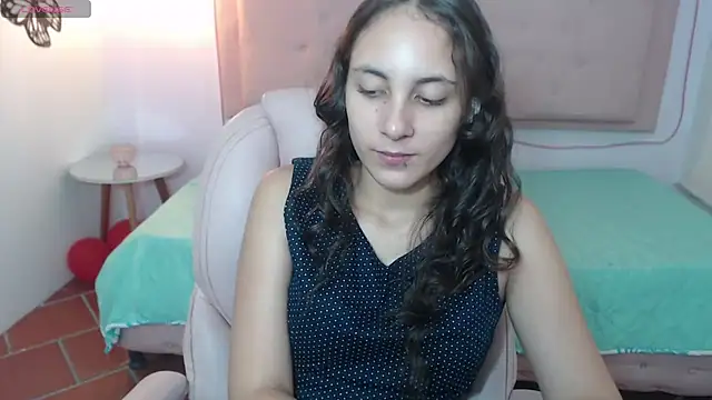 xlunna online show from 02-26-25, 08:44