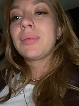 Snapshot of Sweet___Emily chatting on 12-28-24, 07:54 Sweet Emily online show from 12-28-24, 07:54