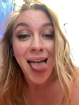 Snapshot of Sweet___Emily chatting on 01-24-25, 05:53 Sweet Emily online show from 01-24-25, 05:53