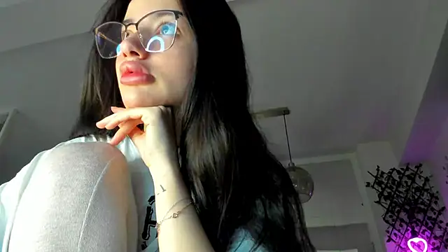 IreneVON online show from 02-05-25, 05:30