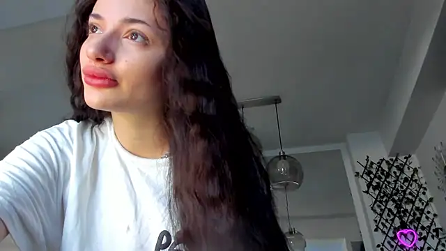 IreneVON online show from 03-04-25, 06:04