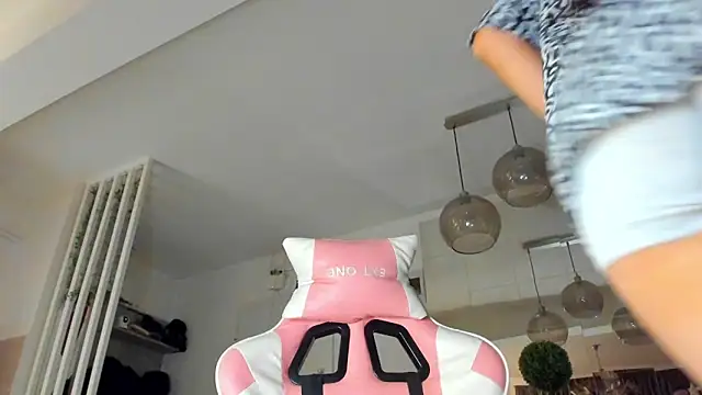 IreneVON online show from 02-03-26, 05:05