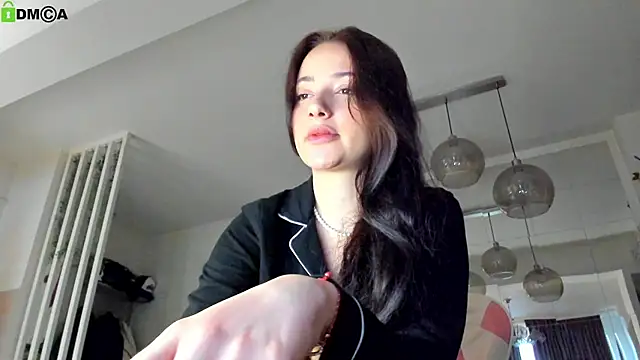 IreneVON online show from 05-02-26, 03:55