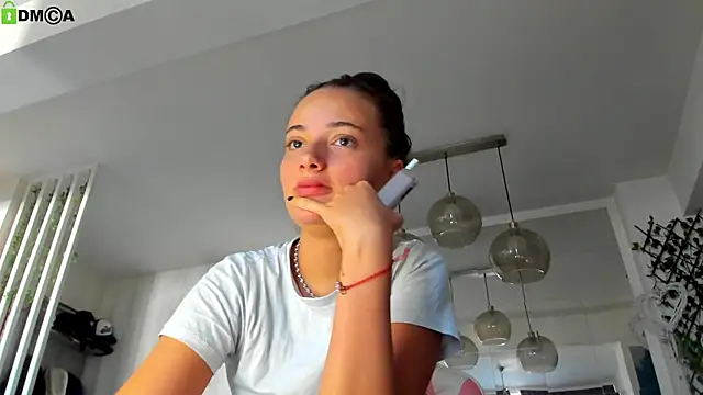 IreneVON online show from 07-19-26, 04:38