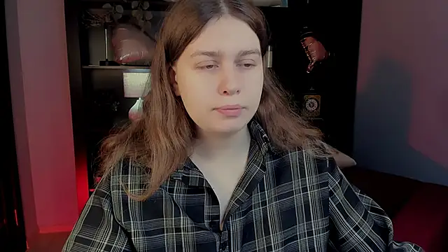 FioraMarmoris online show from 02-15-26, 05:15