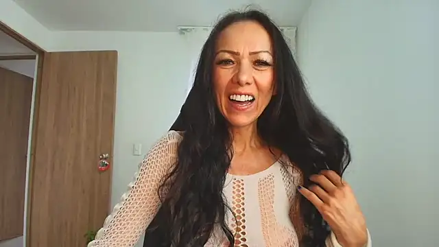 Snapshot of Kasandra_Mature_ chatting on 12-31-24, 12:57 Kasandra Mature online show from 12-31-24, 12:57