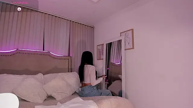 Bella ev online show from 04-02-26, 05:49