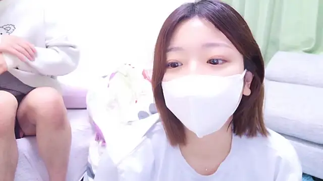 Snapshot of HaruruHappy chatting on 01-08-25, 10:58 HaruruHappy online show from 01-08-25, 10:58