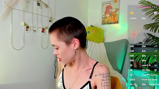 PamelaYong online show from 01-26-25, 01:36