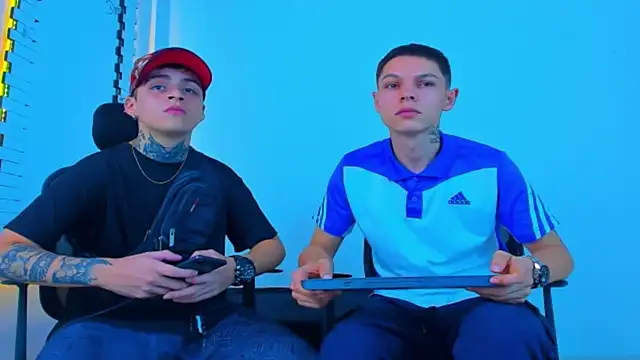 HOT boy2025 online show from 11-14-25, 02:10