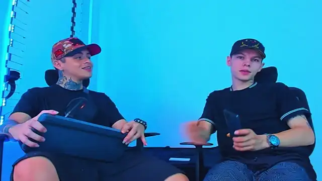 HOT boy2025 online show from 12-05-25, 12:47