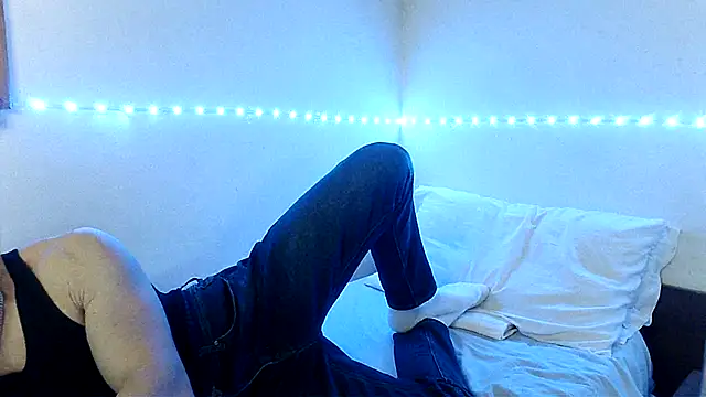 Alexx Fit023 online show from 12-29-24, 10:57