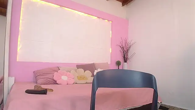 OraLarson online show from 10-26-25, 12:00