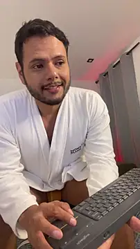 Nate Ocean online show from 11-23-25, 04:01