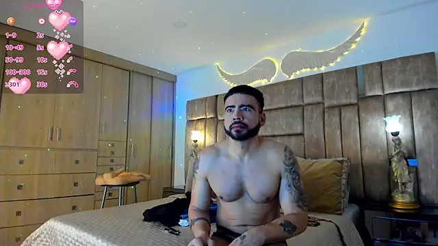 petterwilly1 online show from 07-10-26, 03:03