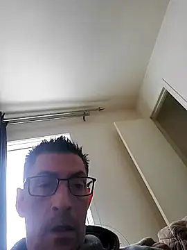 Snapshot of fred134969 chatting on 03-09-25, 09:46 fred134969 online show from 03-09-25, 09:46