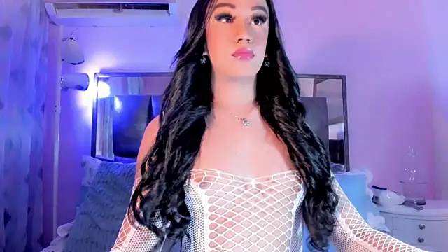 Snapshot of ShantalGirs chatting on 03-21-25, 03:01 ShantalGirs online show from 03-21-25, 03:01