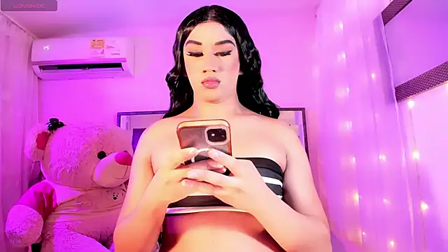 Snapshot of ShantalGirs chatting on 10-10-25, 04:44 ShantalGirs online show from 10-10-25, 04:44