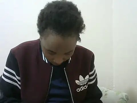 Snapshot of StacyGee24 chatting on 09-27-25, 06:24 StacyGee24 online show from 09-27-25, 06:24