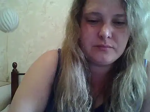 Snapshot of ParisMimi chatting on 05-30-26, 08:55 ParisMimi online show from 05-30-26, 08:55