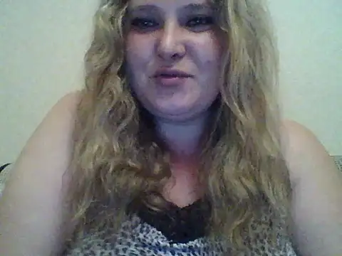 ParisMimi online show from 06-10-26, 09:14