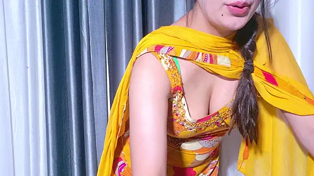 Aashika-Kaur online show from 04-27-26, 04:21