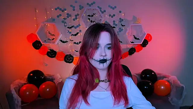 liana kisses online show from 10-24-25, 07:43