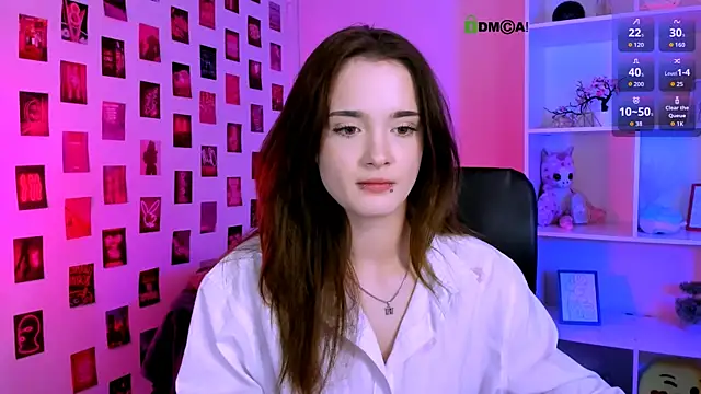 liana kisses online show from 07-10-26, 06:32