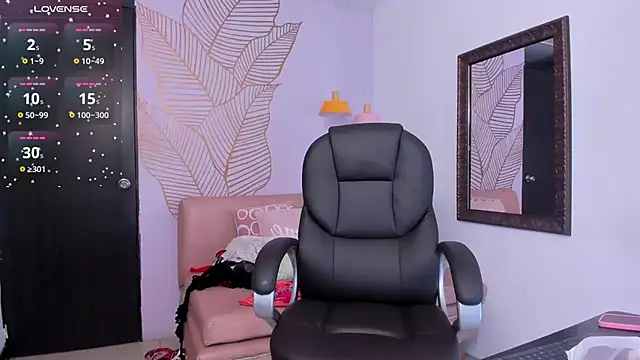 BarbaraKnox  online show from 03-07-25, 12:15