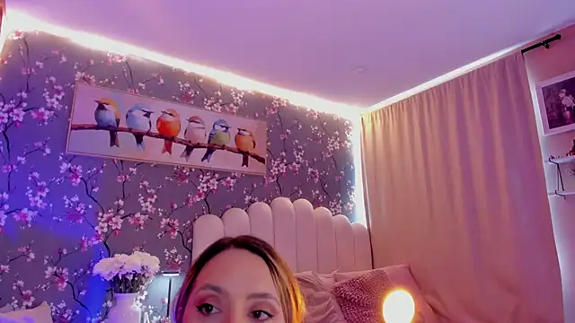 Snapshot of martinaaricci chatting on 05-10-26, 03:17 martinaaricci online show from 05-10-26, 03:17