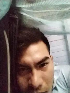 Snapshot of leyel00155 chatting on 09-27-25, 12:10 leyel00155 online show from 09-27-25, 12:10