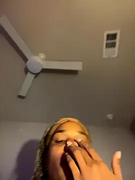 goldbuni online show from 12-05-25, 12:36