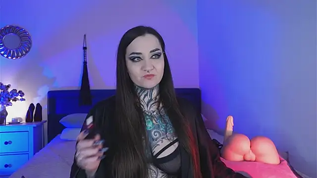 Snapshot of SindelDark chatting on 02-09-25, 12:41 SindelDark online show from 02-09-25, 12:41