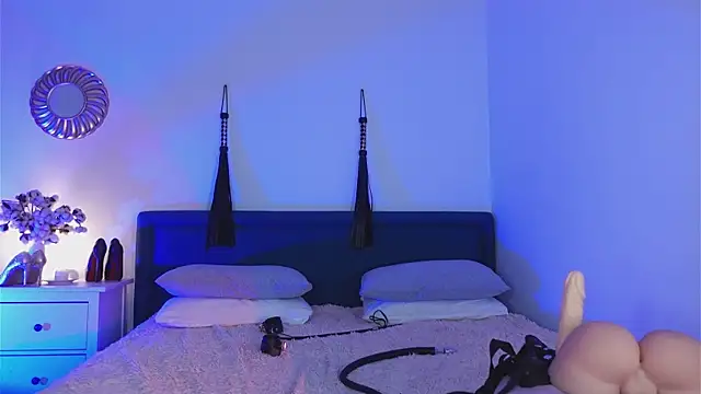 Snapshot of SindelDark chatting on 02-09-25, 03:45 SindelDark online show from 02-09-25, 03:45