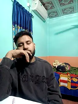 Snapshot of zakly69 chatting on 02-17-25, 09:52 zakly69 online show from 02-17-25, 09:52