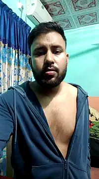 Snapshot of zakly69 chatting on 02-18-25, 05:10 zakly69 online show from 02-18-25, 05:10